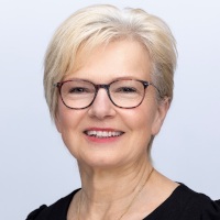 Karin　Markides